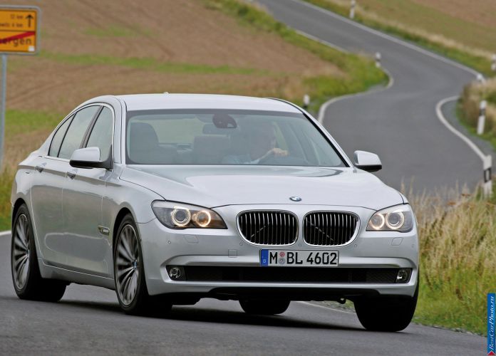 2009 BMW 730d - фотография 2 из 81 2009 BMW 730d - фотография 2 из 81