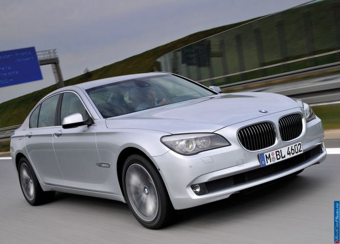 2009 BMW 730d - фотография 6 из 81