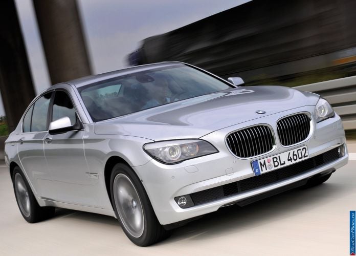 2009 BMW 730d - фотография 10 из 81 2009 BMW 730d - фотография 10 из 81