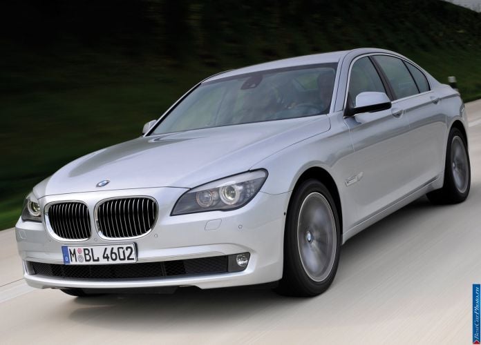 2009 BMW 730d - фотография 13 из 81 2009 BMW 730d - фотография 13 из 81