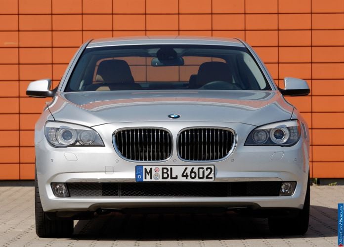 2009 BMW 730d - фотография 50 из 81 2009 BMW 730d - фотография 50 из 81