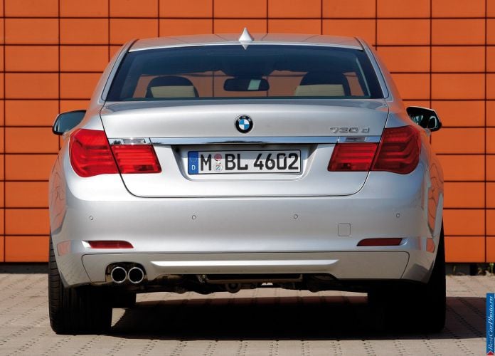 2009 BMW 730d - фотография 51 из 81
