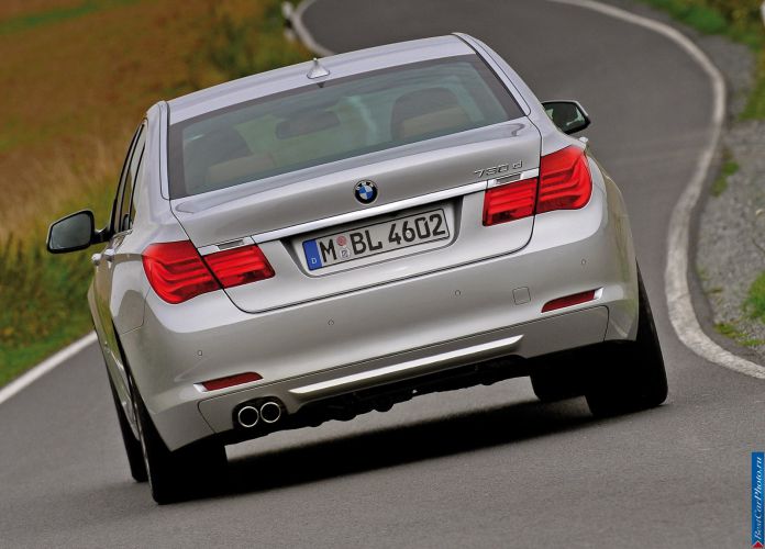 2009 BMW 730d - фотография 52 из 81 2009 BMW 730d - фотография 52 из 81
