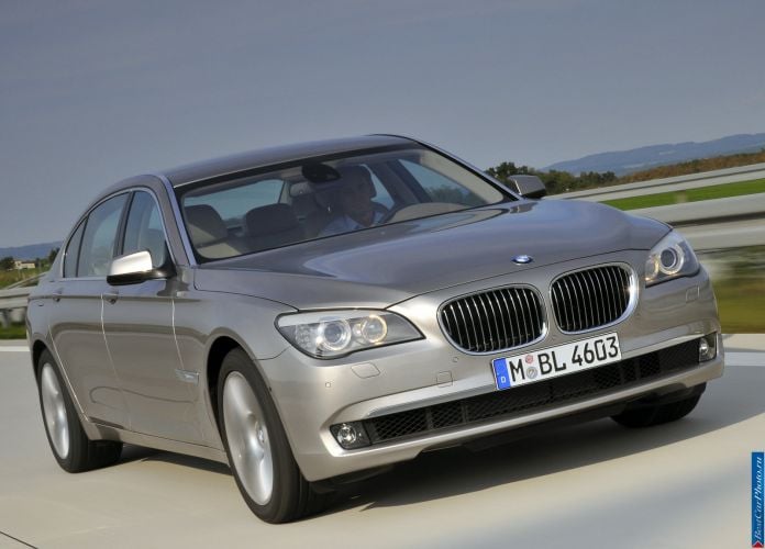 2009 BMW 750Li - фотография 7 из 98 2009 BMW 750Li - фотография 7 из 98