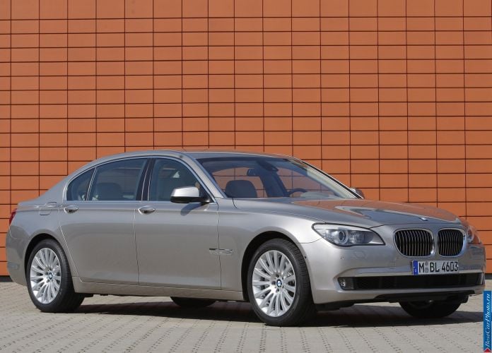 2009 BMW 750Li - фотография 12 из 98 2009 BMW 750Li - фотография 12 из 98