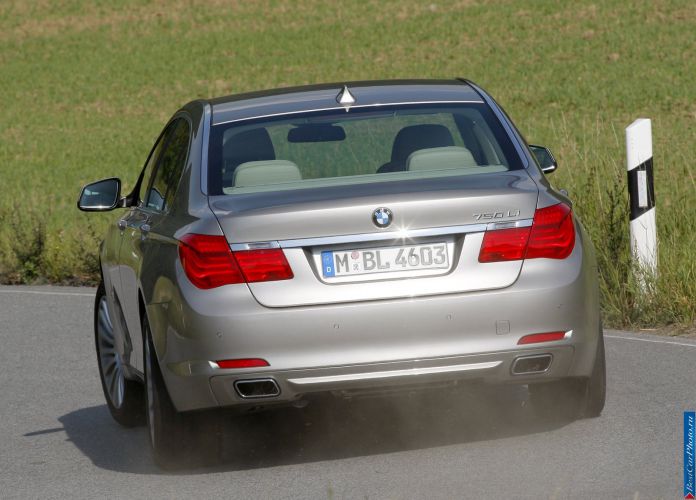 2009 BMW 750Li - фотография 44 из 98 2009 BMW 750Li - фотография 44 из 98