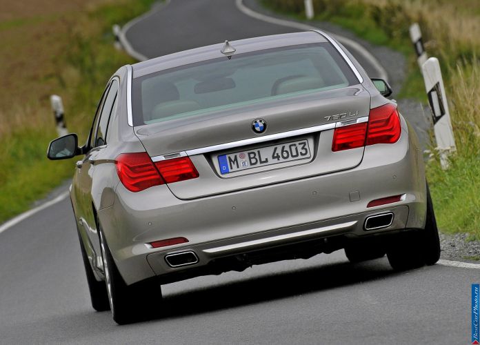 2009 BMW 750Li - фотография 52 из 98 2009 BMW 750Li - фотография 52 из 98