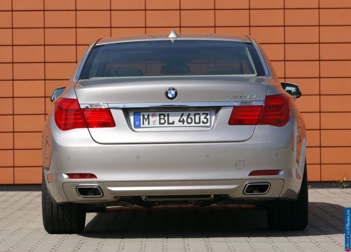 2009 BMW 750Li - фотография 57 из 98 2009 BMW 750Li - фотография 57 из 98
