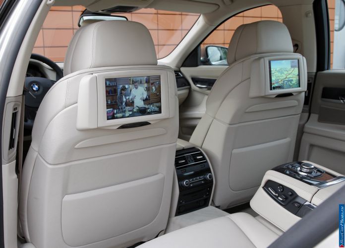 2009 BMW 750Li - фотография 69 из 98 2009 BMW 750Li - фотография 69 из 98