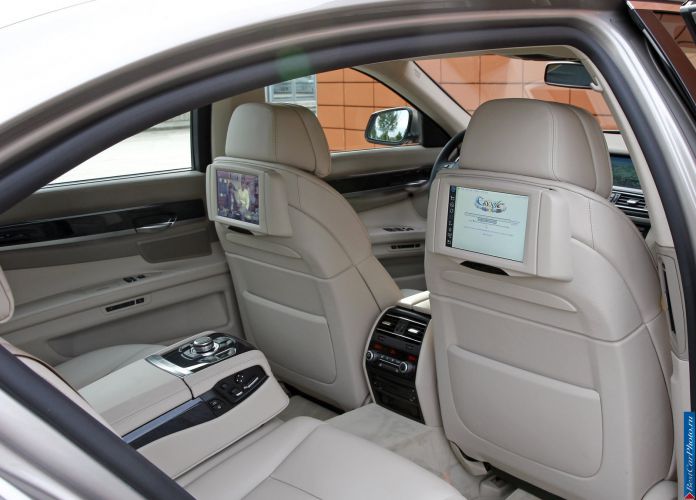 2009 BMW 750Li - фотография 70 из 98 2009 BMW 750Li - фотография 70 из 98