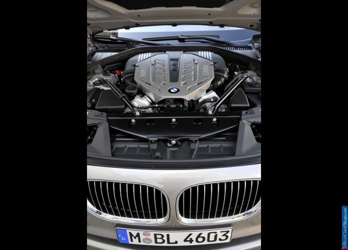 2009 BMW 750Li - фотография 98 из 98