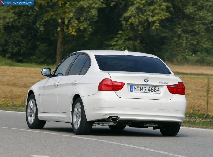 2010 BMW 320d Sedan efficientdynamics - фотография 8 из 13
