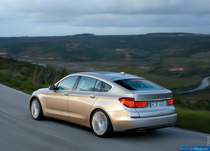 2010 BMW 5-series Gran Turismo - фотография 69 из 193
