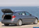 bmw_2010_5_series_gran_turismo_096.jpg