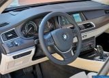 bmw_2010_5_series_gran_turismo_114.jpg