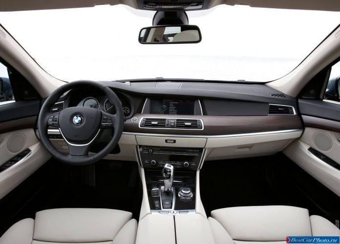 2010 BMW 5-series Gran Turismo - фотография 120 из 193 2010 BMW 5-series Gran Turismo - фотография 120 из 193