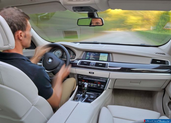 2010 BMW 5-series Gran Turismo - фотография 124 из 193 2010 BMW 5-series Gran Turismo - фотография 124 из 193