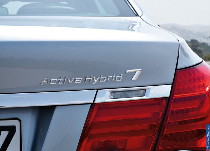 2010 BMW 7-series ActiveHybrid - фотография 20 из 24