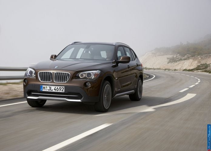 2010 BMW X1 - фотография 12 из 183