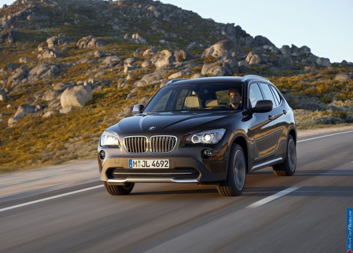 2010 BMW X1 - фотография 18 из 183