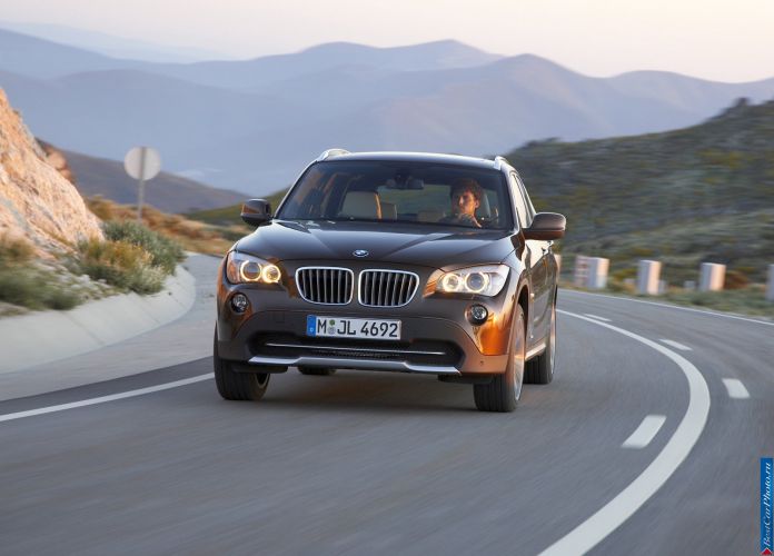 2010 BMW X1 - фотография 43 из 183