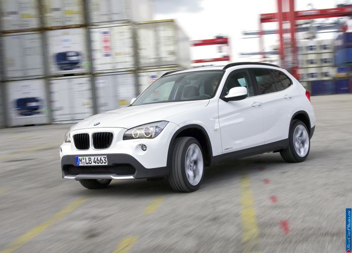 2010 BMW X1 - фотография 54 из 183 2010 BMW X1 - фотография 54 из 183