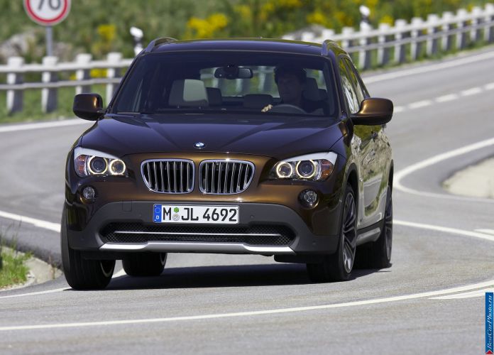 2010 BMW X1 - фотография 55 из 183 2010 BMW X1 - фотография 55 из 183