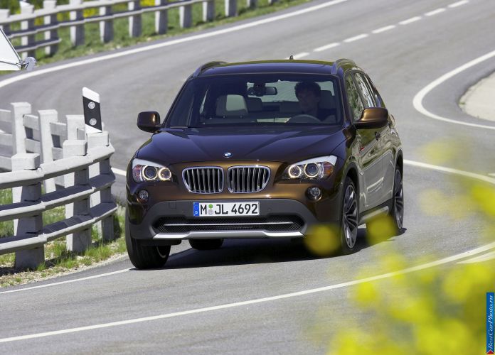 2010 BMW X1 - фотография 60 из 183