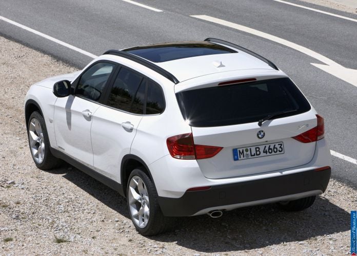 2010 BMW X1 - фотография 88 из 183 2010 BMW X1 - фотография 88 из 183