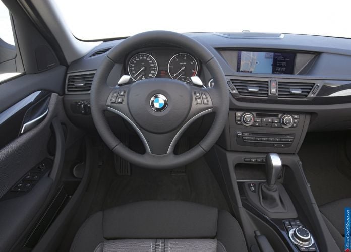 2010 BMW X1 - фотография 140 из 183 2010 BMW X1 - фотография 140 из 183