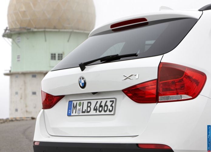 2010 BMW X1 - фотография 165 из 183 2010 BMW X1 - фотография 165 из 183