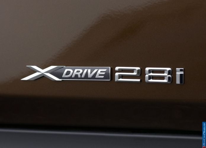2010 BMW X1 - фотография 180 из 183 2010 BMW X1 - фотография 180 из 183