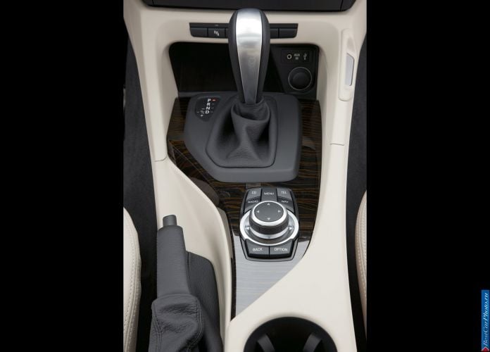 2010 BMW X1 - фотография 183 из 183