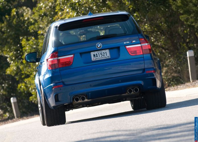 2010 BMW X5 M - фотография 14 из 29 2010 BMW X5 M - фотография 14 из 29