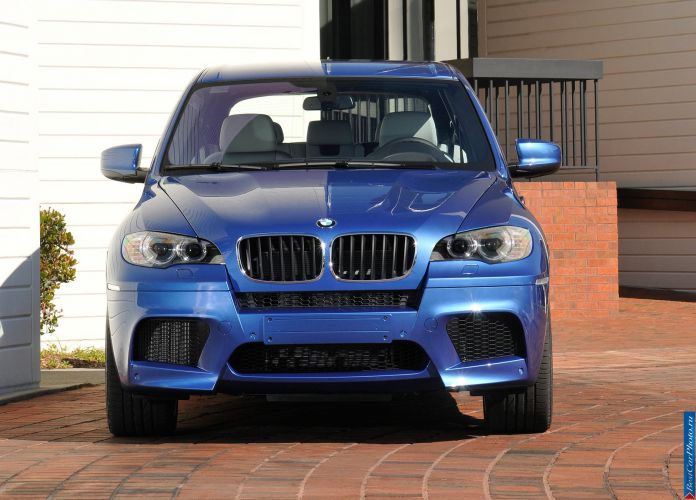 2010 BMW X5 M - фотография 15 из 29 2010 BMW X5 M - фотография 15 из 29