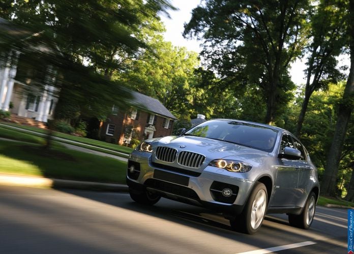 2010 BMW X6 ActiveHybrid - фотография 22 из 164