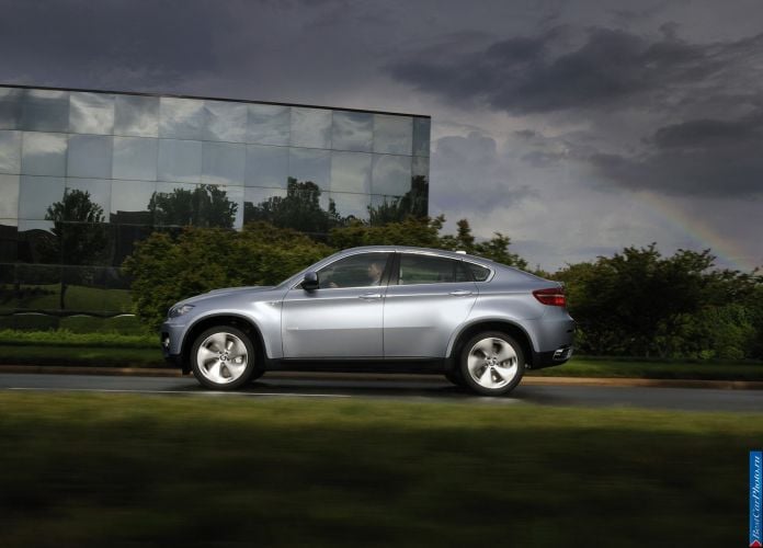 2010 BMW X6 ActiveHybrid - фотография 60 из 164