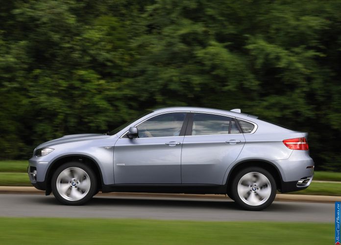 2010 BMW X6 ActiveHybrid - фотография 61 из 164 2010 BMW X6 ActiveHybrid - фотография 61 из 164