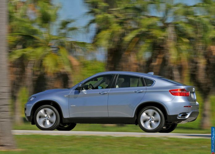 2010 BMW X6 ActiveHybrid - фотография 75 из 164