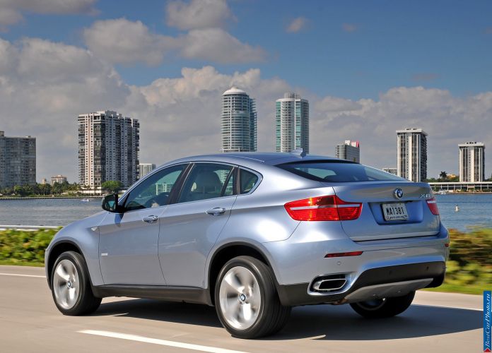 2010 BMW X6 ActiveHybrid - фотография 88 из 164