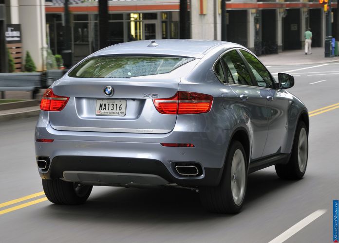 2010 BMW X6 ActiveHybrid - фотография 93 из 164