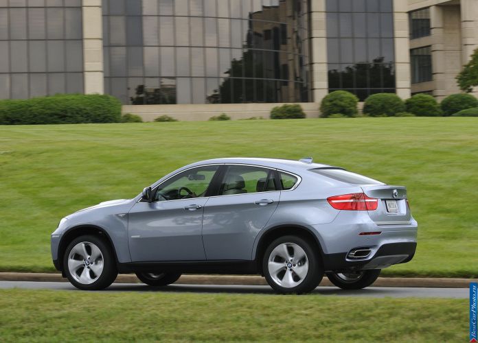 2010 BMW X6 ActiveHybrid - фотография 95 из 164