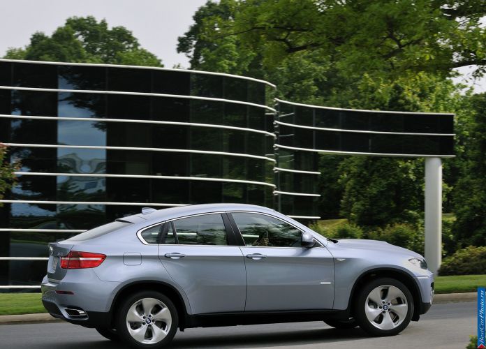 2010 BMW X6 ActiveHybrid - фотография 102 из 164 2010 BMW X6 ActiveHybrid - фотография 102 из 164