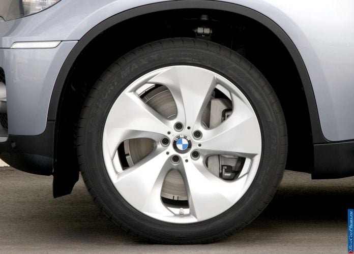 2010 BMW X6 ActiveHybrid - фотография 143 из 164 2010 BMW X6 ActiveHybrid - фотография 143 из 164
