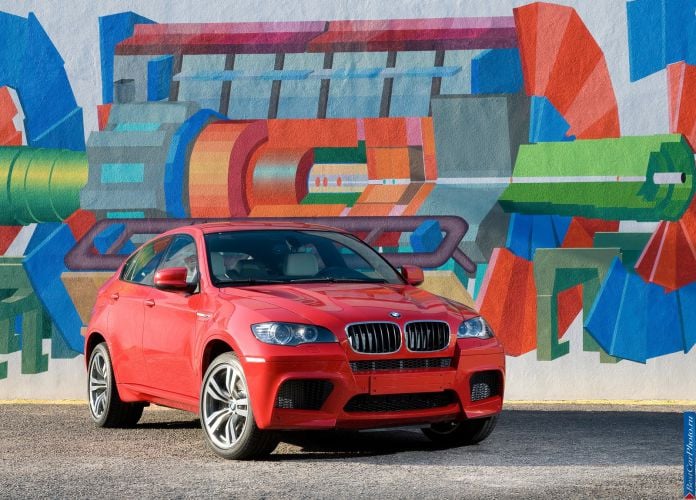 2010 BMW X6 M - фотография 7 из 61