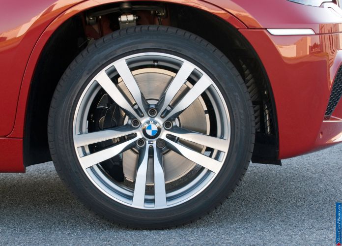 2010 BMW X6 M - фотография 37 из 61 2010 BMW X6 M - фотография 37 из 61