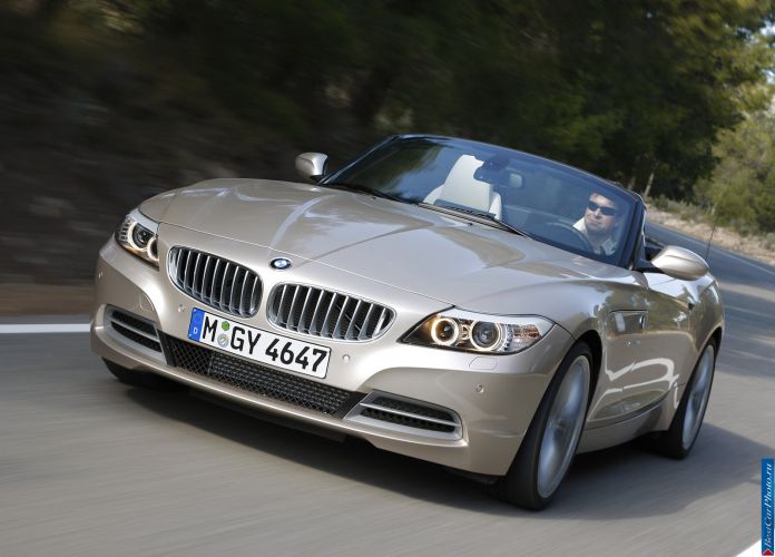 2010 BMW Z4 - фотография 10 из 189