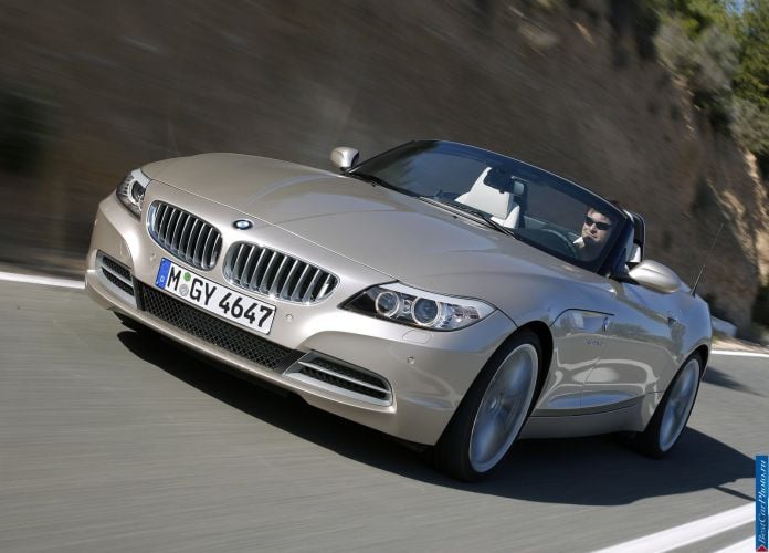 2010 BMW Z4 - фотография 27 из 189 2010 BMW Z4 - фотография 27 из 189