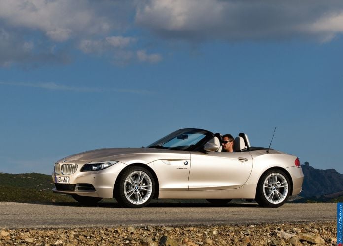 2010 BMW Z4 - фотография 32 из 189