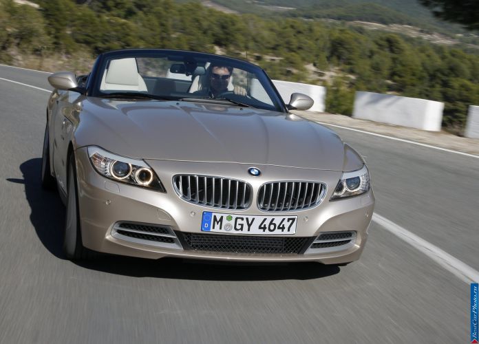 2010 BMW Z4 - фотография 39 из 189 2010 BMW Z4 - фотография 39 из 189